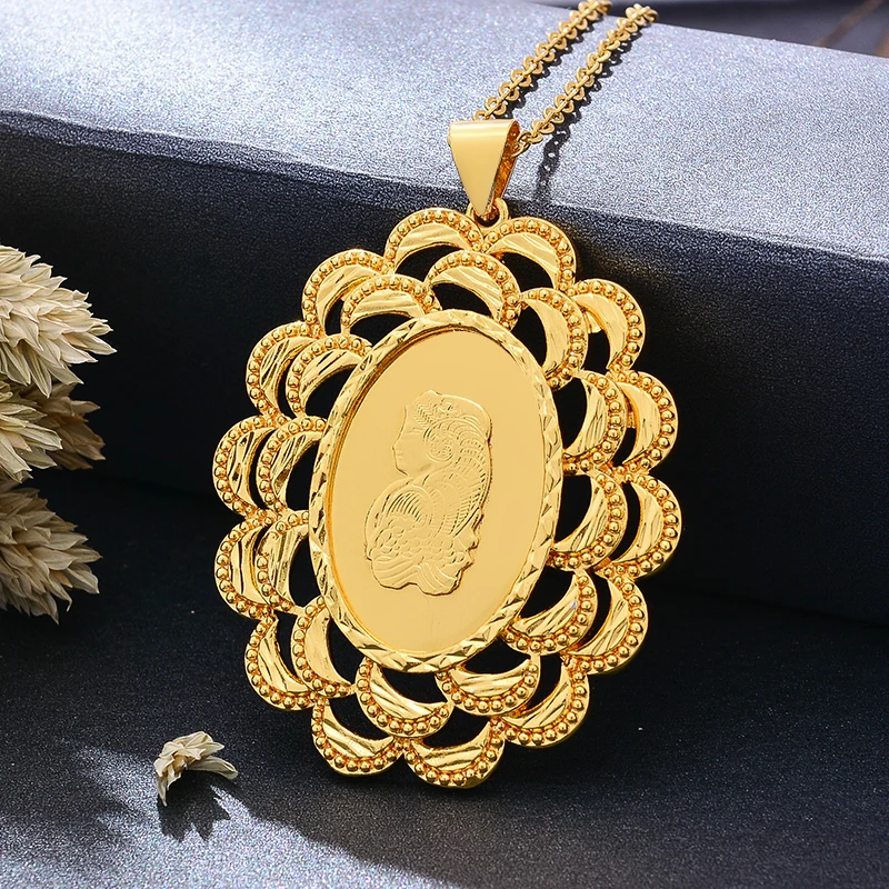 

Big Beautiful girl avatar New women gold color necklaces pendant chain Giving girl Friend gifts Party wear Jewelry