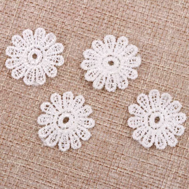 Wholesale 50pcs Flower Shape DIY white Lace Decorative Flower Piece Broderie Suisse Wedding Decoration 26mm