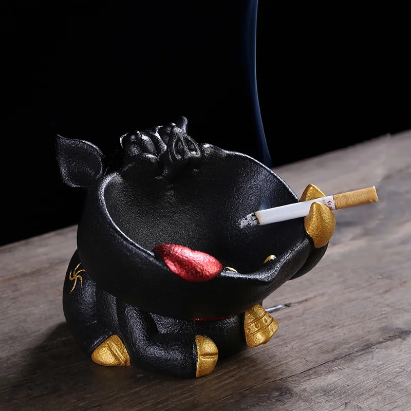 

Fun black big mouth pig ceramic ashtray Personalized retro decorative Cartoon pig ashtrays