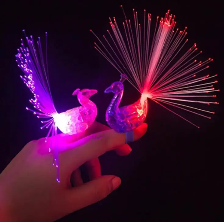 1000Pcs Peacock Finger Light Colorful LED Light-up Rings Party Gadgets Kids Intelligent Toy gifts SN3760