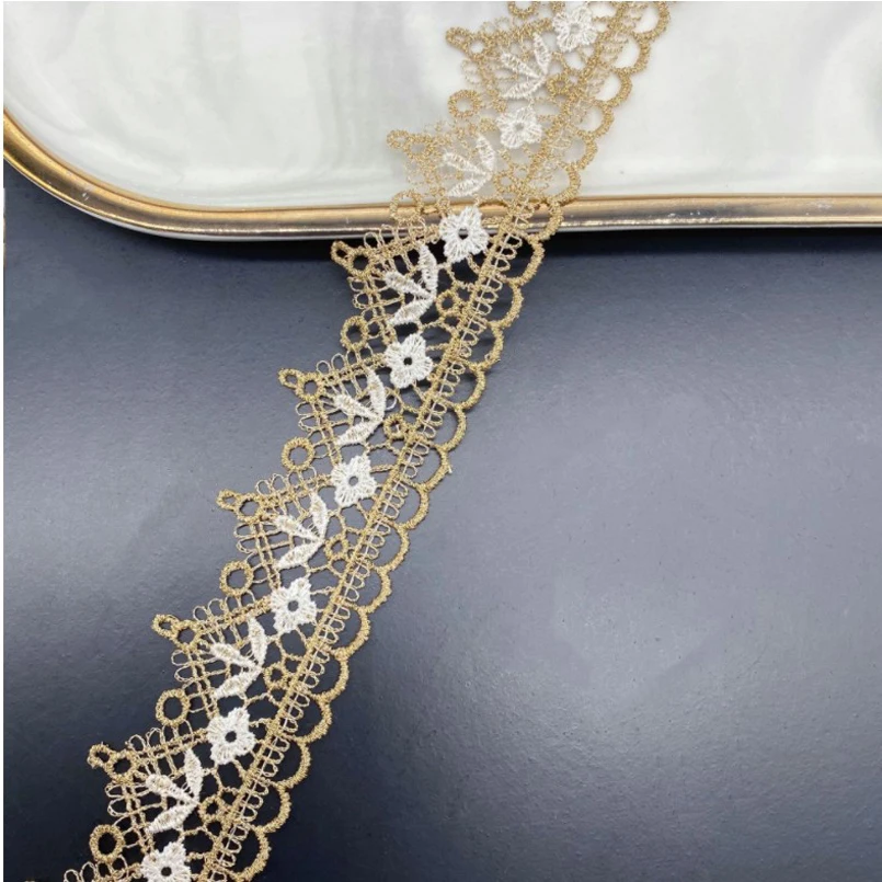 5Yds 3.6cm Wide Golden Wavy Edge Black,White Flower Fabric Diy Wedding Gold Thread Embroidery Lace Accessories Doll Dress,Bra,