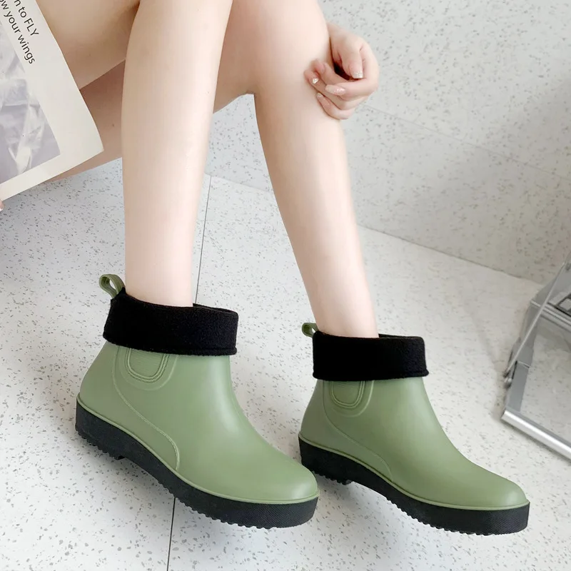 Winter Rain Boots for Women Warm Outdoor Fishing Boots Waterproof Working Shoes Fashion Slip-on Rubber Booties Women Galoshes