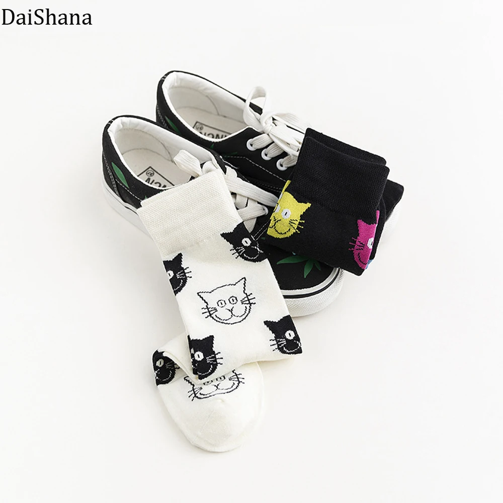 Daihana chaussettes Harajuku pour femmes, chaussettes en coton peigné avec motif de chat et chien, chaussettes unisexes à la mode décontractées à la cheville pour filles, Meias