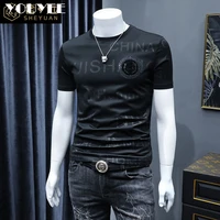 Camiseta de manga corta para hombre, camisetas ajustadas bordadas ligeras de lujo, nueva tendencia de verano con cuello redondo, camisetas para hombre, ropa para hombre, M-4XL