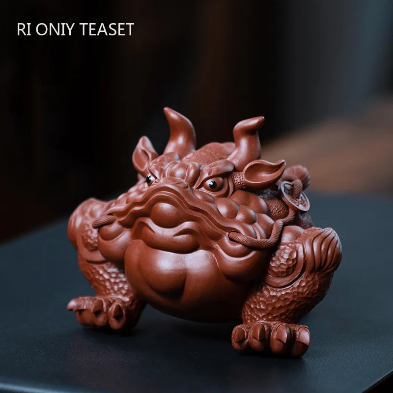 

Lucky Golden Toad Statue Ornaments Chinese Yixing High-end Purple Clay Tea Pet Handmade Sculpture Dahongpao Tea Set Decoration