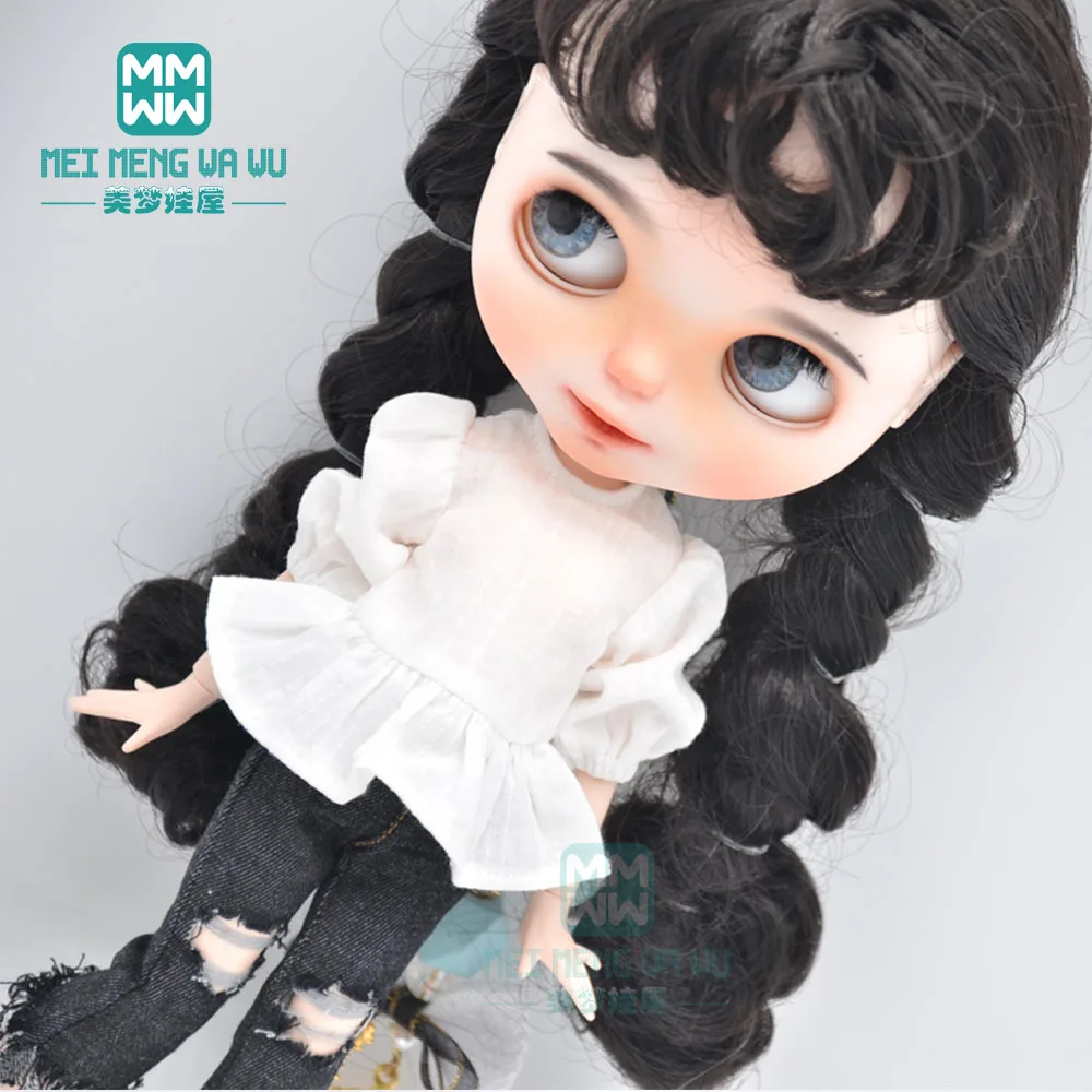 

Blyth Doll Clothes fashion shirts, short skirts, leather shoes, jeans