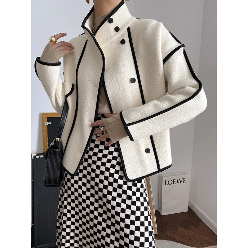 UMI MAO 2023 Spring Autumn Extravagant Pearl Velvet Coat Women\'s Black White Edging Stand Collar Short Jacket Women Clothes Y2K