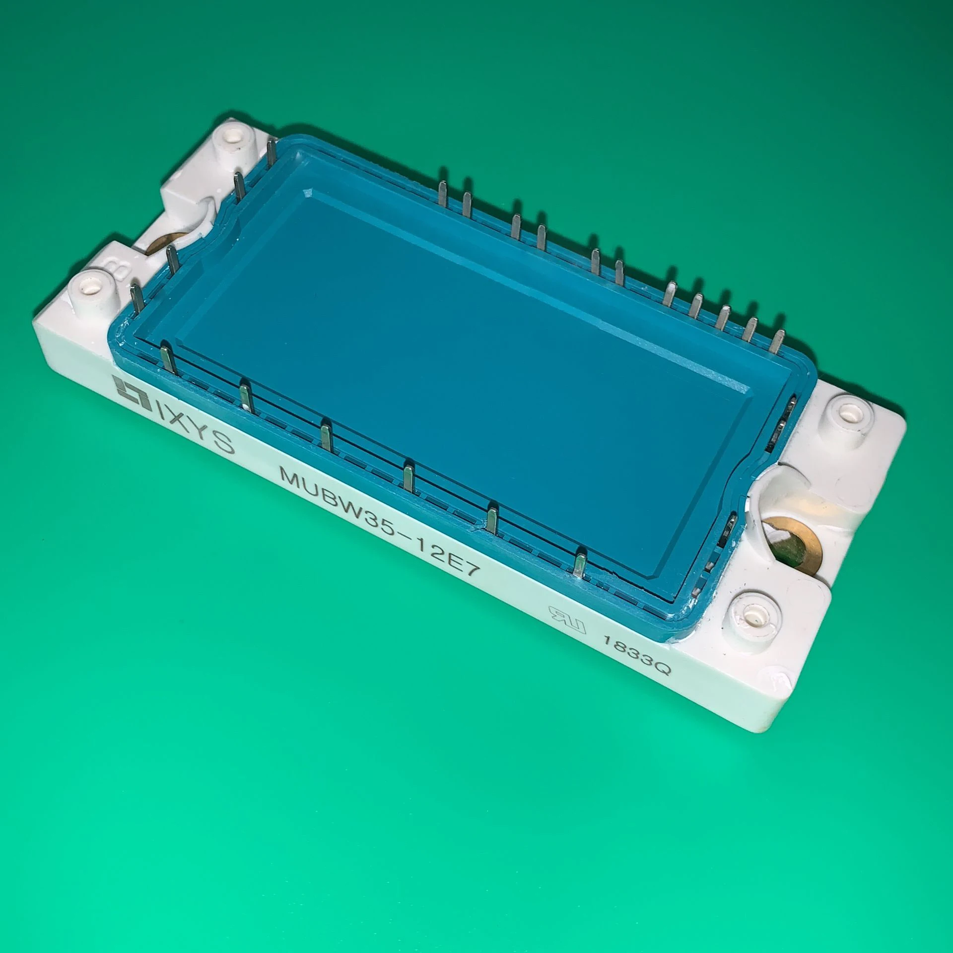 

MUBW35-12E7 IGBT MUBW 35-12 E7 MODULE 1200V 52A 225W E2 CBI MUBW3512E7 35-12E7 MU BW35-12E7 MUBW-12E7