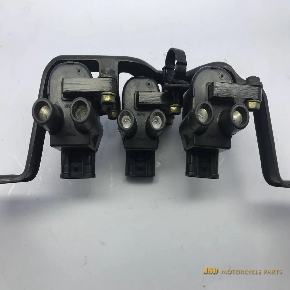 Suitable for Honda Golden Wing GL1800 F6B 2001-2005 HIGH Voltage Pack/Ignition Coil (second-hand original)