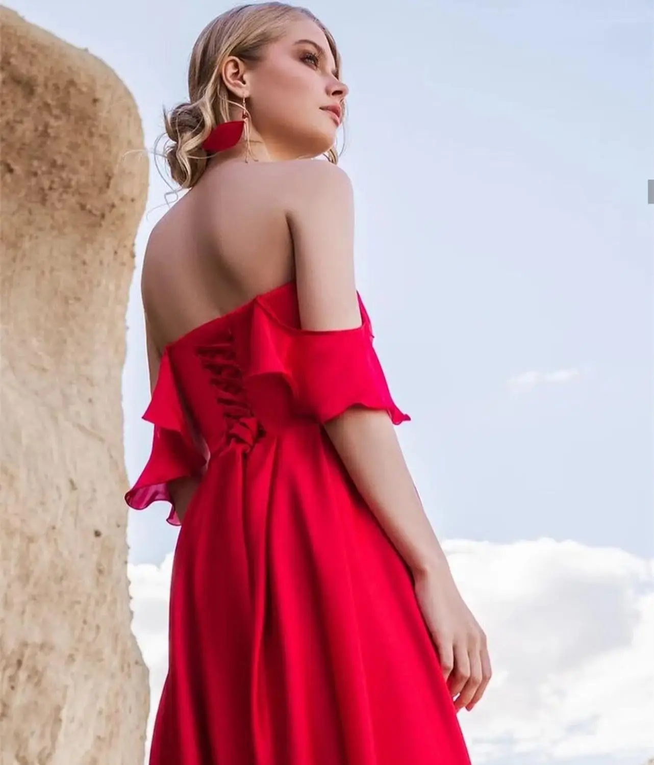 Vestido vermelho de noite, 2021, com ombro de fora, comprimento do chão, simples, lindo, formatura, feminino, vestido formal, manga curta, elegante