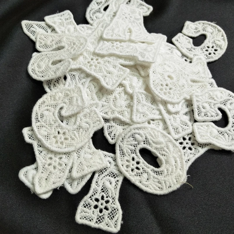 3D Letter Embroidery Patches for T-shirt, Sew-On Appliques, Clothing Badges, Lace Trim, Off White, 26 Styles Can Choose, 1Pc