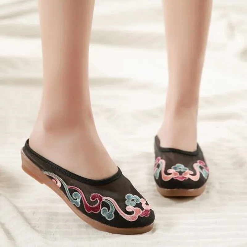 Women Beach Slippers Air Mesh Summer Slides Ladies Sandals Ethnic Embroidered Slipper Vintage Mules Woman Home Shoes Flat Sandal