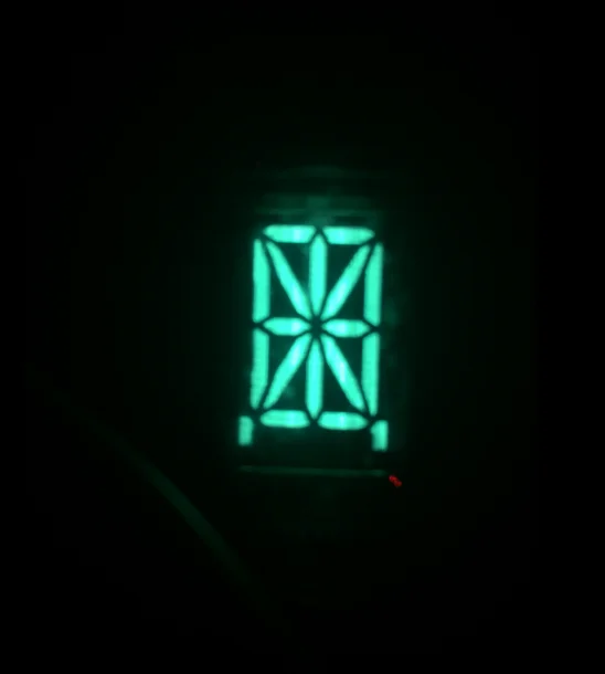 The New IV17 Meter Word Multi-segment Emerald Green Cold Light Fluorescent Digital Tube Indicating Clock Punk Retro