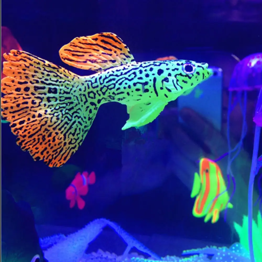 Artificial Fish Glow In Dark Silicone Artificial Aquarium Hippocampus Ornament Fish Tank Jellyfish Decor New Simulation Animal