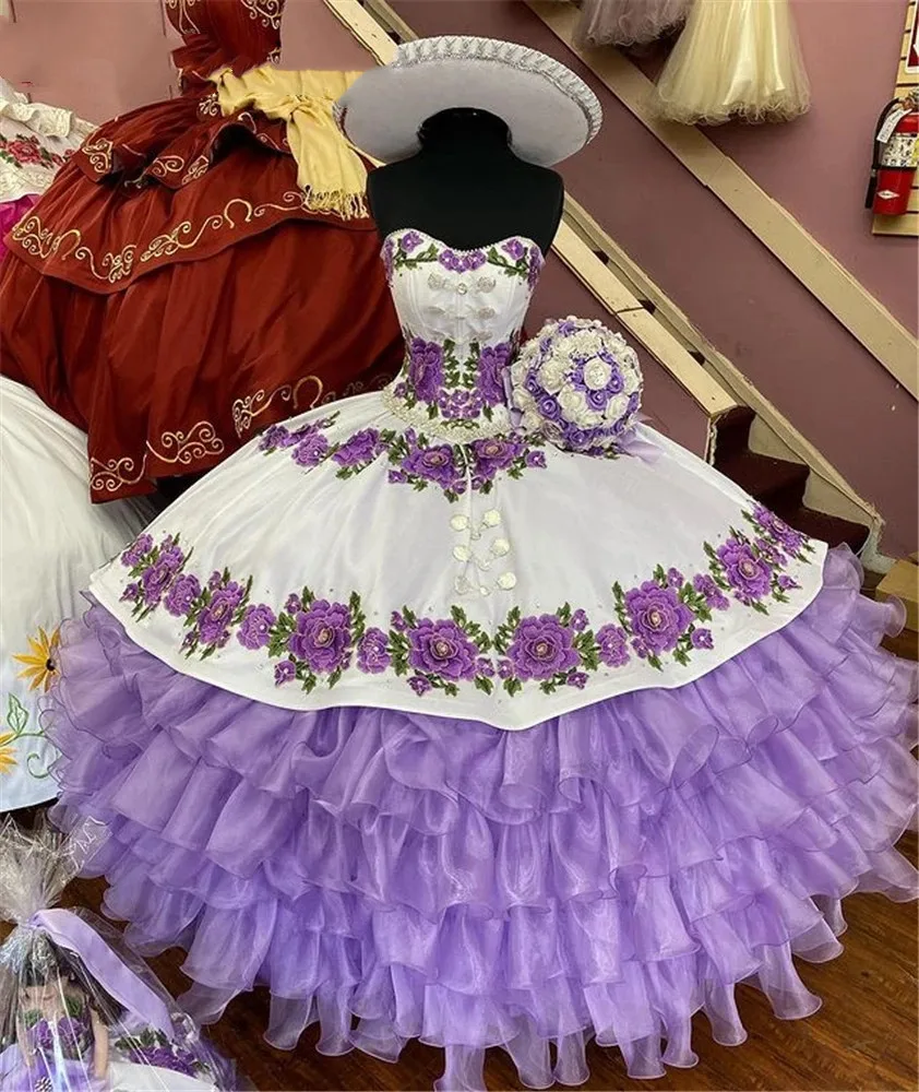 Gaun Quinceanera Lavender Meksiko Gaun Pesta Renda Ungu Muda Gaun Manis 16 Gaun Prom Sweetheart Vestidos De XV 15 Años