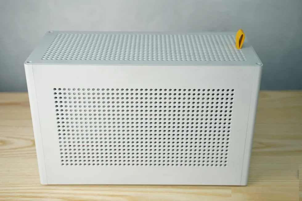 AKLLA ITX Mini Case A4 Pro Chassis / SFX Power Supply /240/280