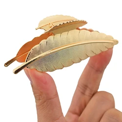 Gold Leaf Hair Claw Clips for Women Accessories Metal Crab Trendy Hairpin Clamp Hairclip Girls New Fashion Luxury Jewelry Gifts