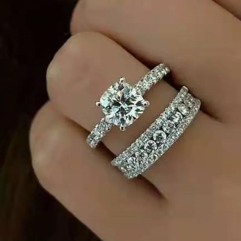 2024 Cute Woman Rings Korean Fashion Gothic Accessories Personalized Fashion Diamond Lady Ring Set Gold Jewelry Engagement Ring