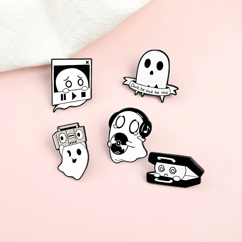 Cute Happy Boo Lapel Enamel Pins Punk Singing Music Ghostly Characters Brooch Badges Halloween Jewelry Gifts for Kids Horror