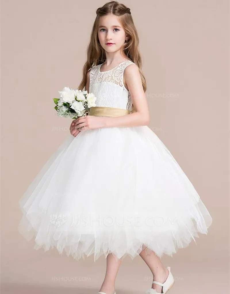 

Beautiful Lace Floral Appliques Cap Sleeves Flower Girl Dress V Back Style Champagne Kids Tulle Pageant Ball Gown for Prom Party