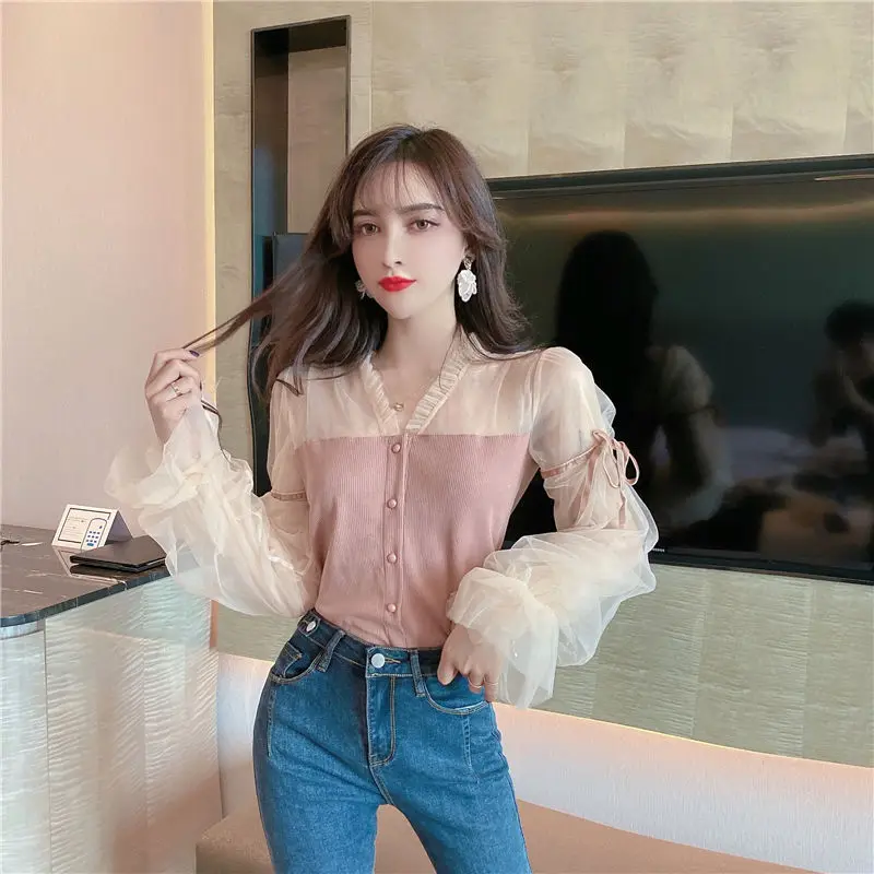 

Woman Sweaters Mesh Splicing Knitwear Women's V-neck Flared Sleeves Slim-Fit Lace Top Femme Chandails Pull Hiver