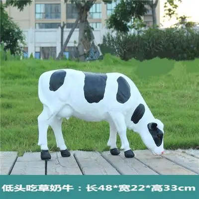 Left cow right farm Cow cattle ornaments outdoor garden landscape resin sculpture animal model beef house decoration props