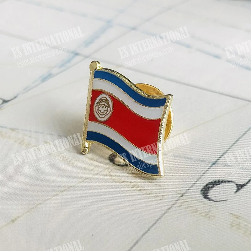 Costa Rica National Flag Lapel Pins Crystal Epoxy Metal Enamel Badge Paint Brooch Souvenir Suit Personality Commemorative Gifts