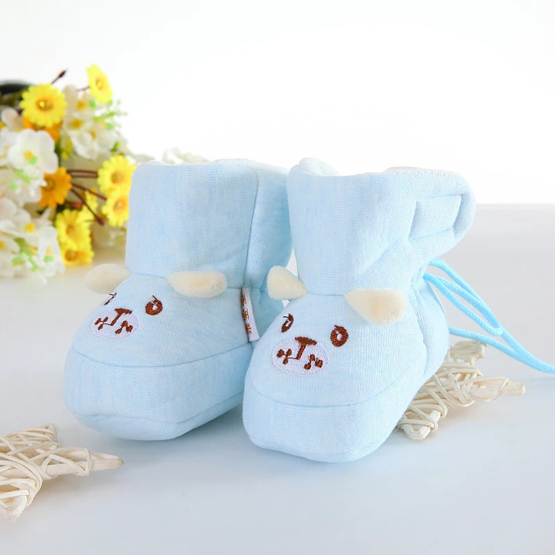 

Autumn And Winter Thickening Plush Newborn Breathable And Warm Foot Cover Newborn Baby Soft Bottom Boneless Cotton Shoes