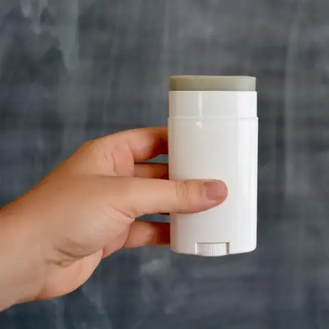 1pcs 2.5 Oz 75ml 빈 방취제 용기 DIY 천연 방취제 스틱 튜브 화장품에 대한 리필 형 플라스틱 트위스트 업 병