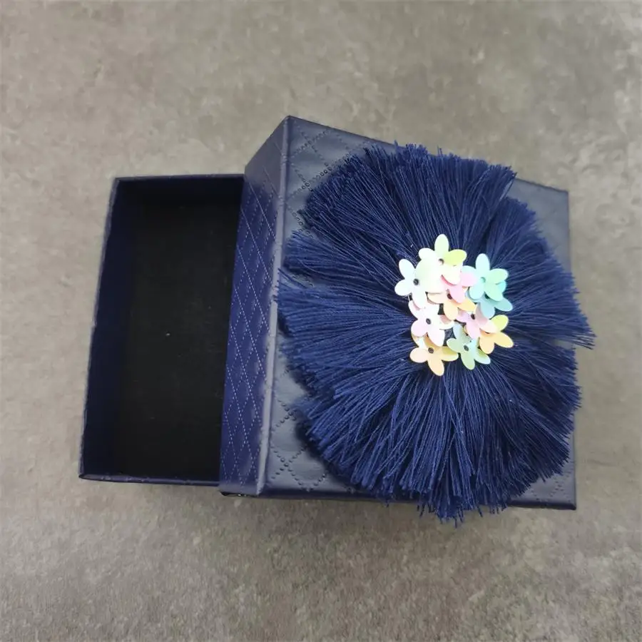 

Boho Flower Jewelry Box Necklace Ring Box for Jewelry Multi Colors Jewelry Packaging Gift Boxes Earring Display Black Sponge