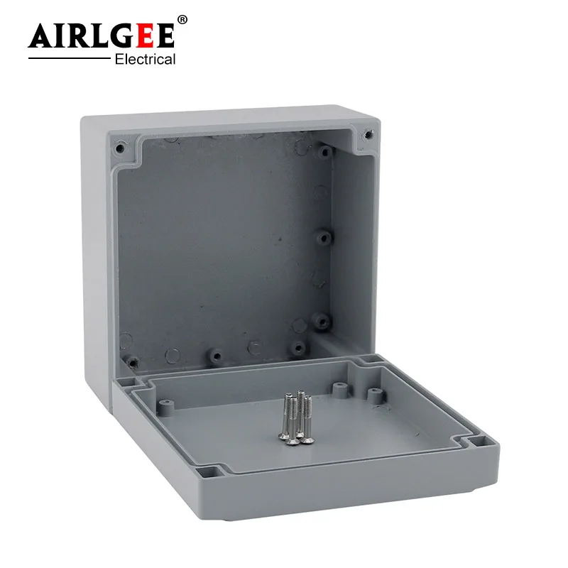 140 * 140 * 75mm IP65 waterproof cast aluminum junction box square aluminum switch electronic shell box terminal junction box