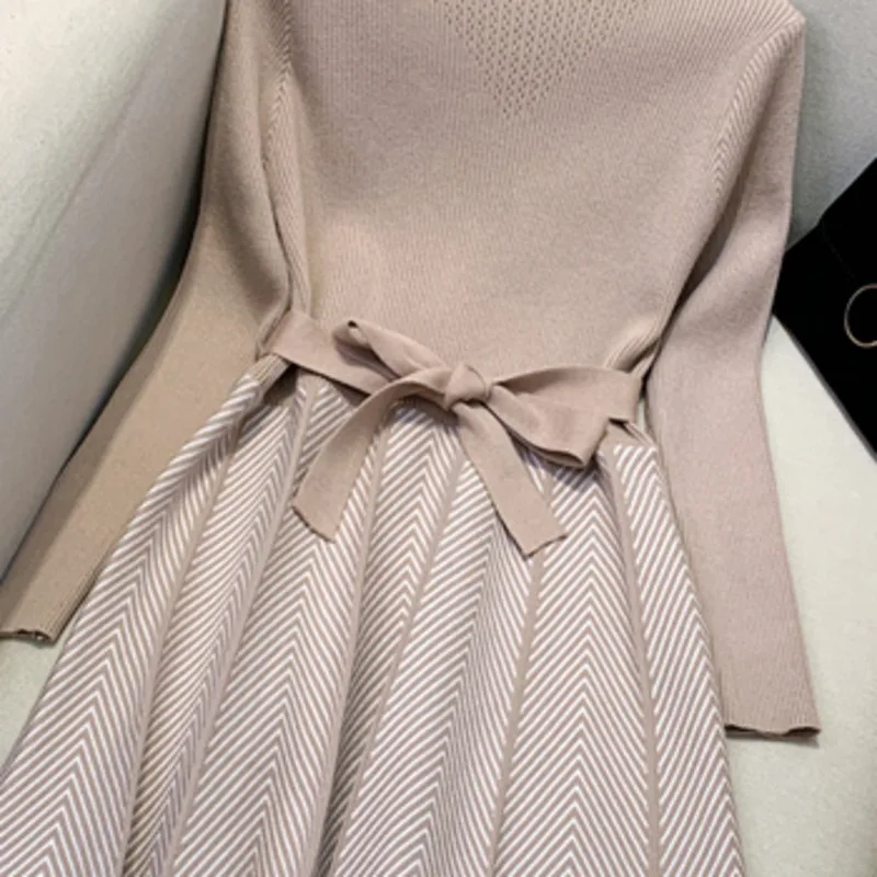 Autumn Winter Women Pleated Hem Striped Printed Sweater Dress Elegant Female A-Line Dresses Soft Rib Knitted Dresses With Belt