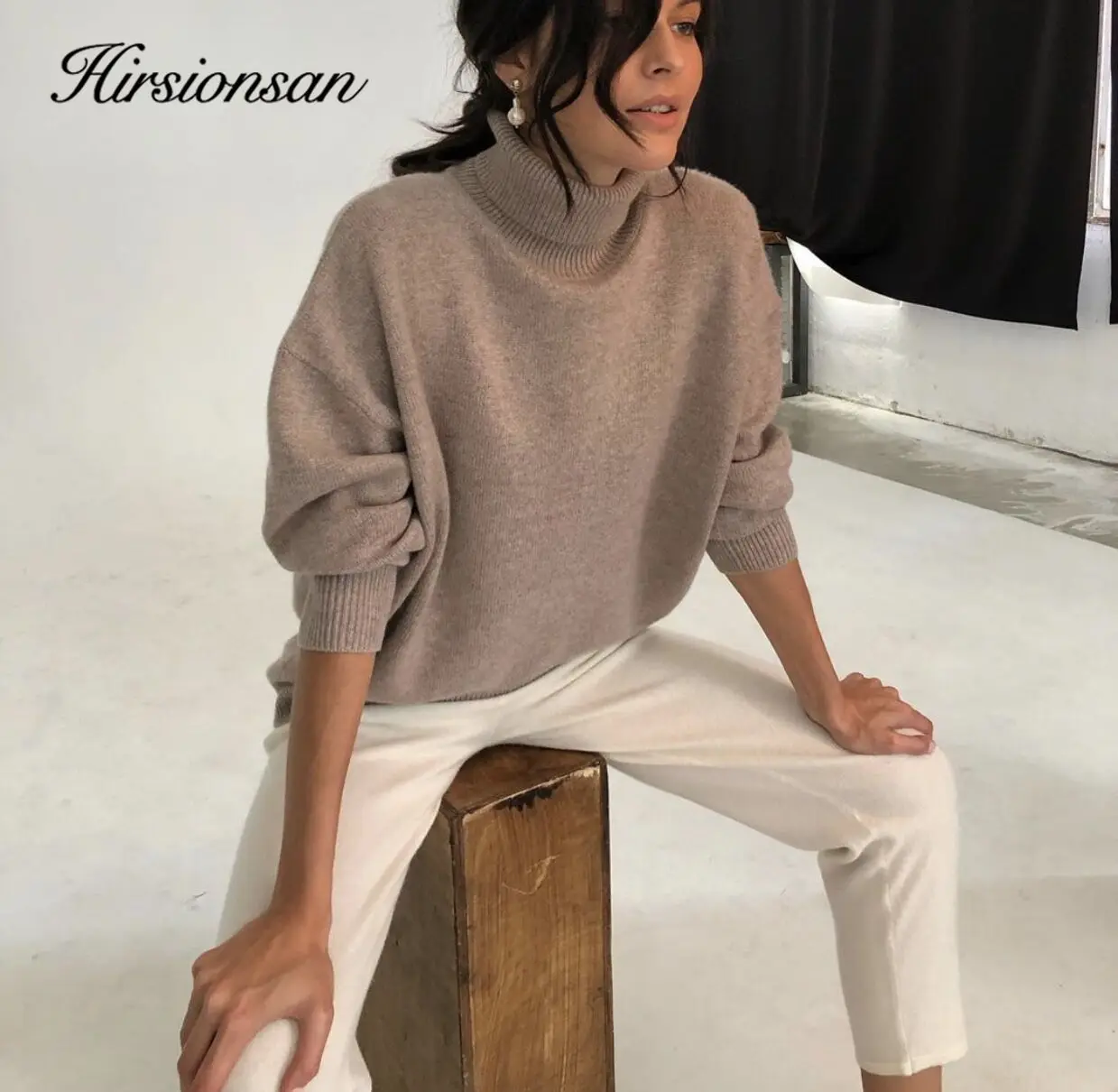 Hirsionsan turtle Neck Solid Cashmere Sweater Women Elegant Soft Warm Female Knitted Pullovers Basic Loose female Jumper