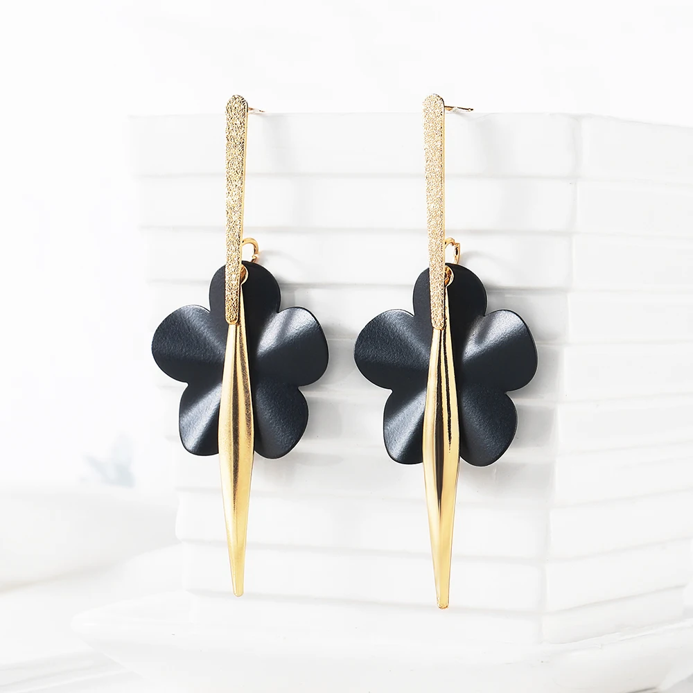 WYBU Newest Style Golden Long Linear Drop Earring For Women OL Style Bar With Black Flower Pendant Earing Travel Ear Jewelry