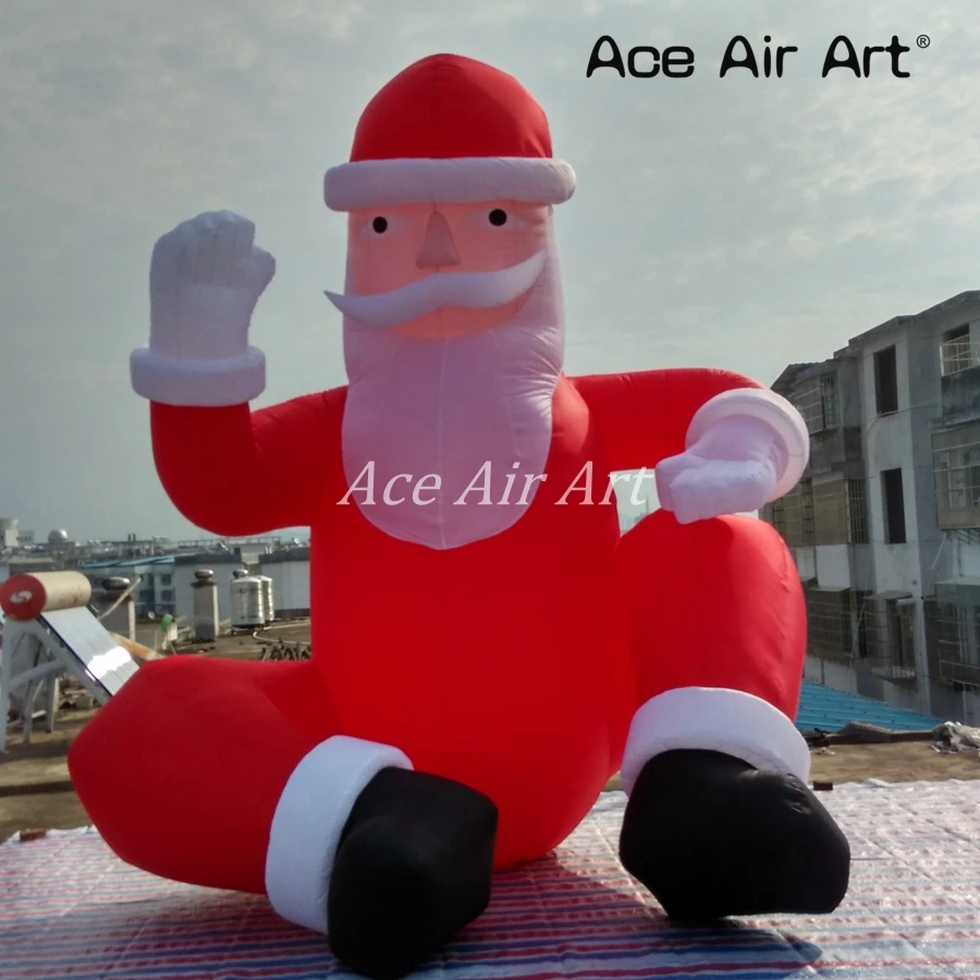 5m H Christmas Commercial Inflatable X-mas Santa Claus Air Father Christmas Sitting on the Ground Waving Hands