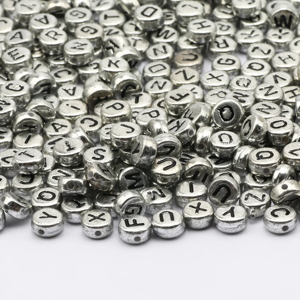 7mm Charms Color argento lettera mista perline acriliche alfabeto rotondo branelli distanziatori allentati per gioielli cucito che fanno braccialetto fai da te