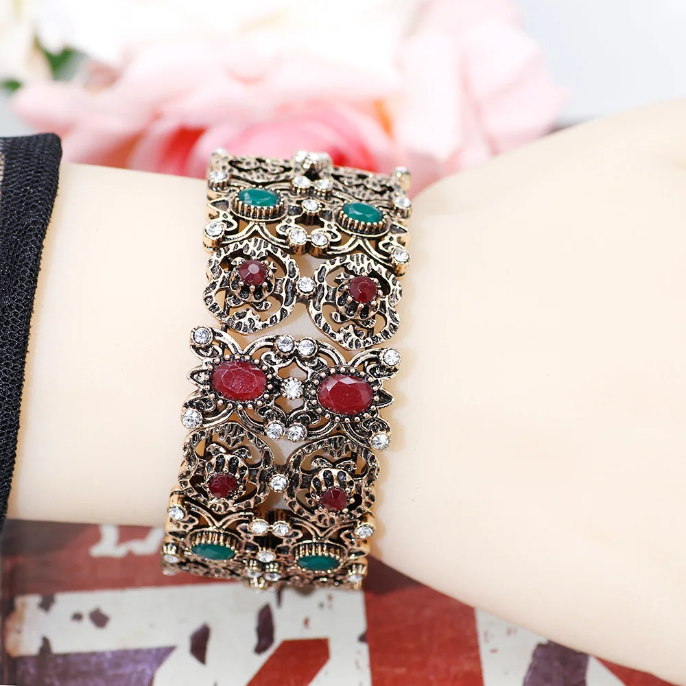 Sunspicems Retro Vintage Elastic Cuff Bracelet Turkish Women Flower Bangle Antique Gold Color Ethnic Wedding Bridal Jewlery