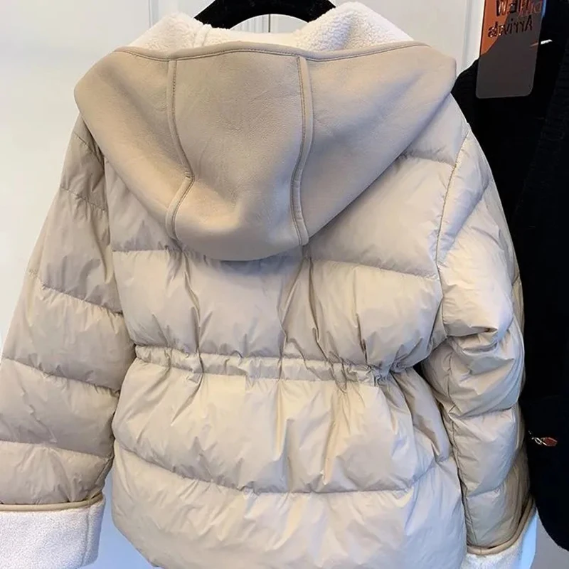 2024 Womens Cotton Down Jacket Lamb Hair Stitching Down Cotton Design Sense Bread Short Winter Korean Loose Straight Personality