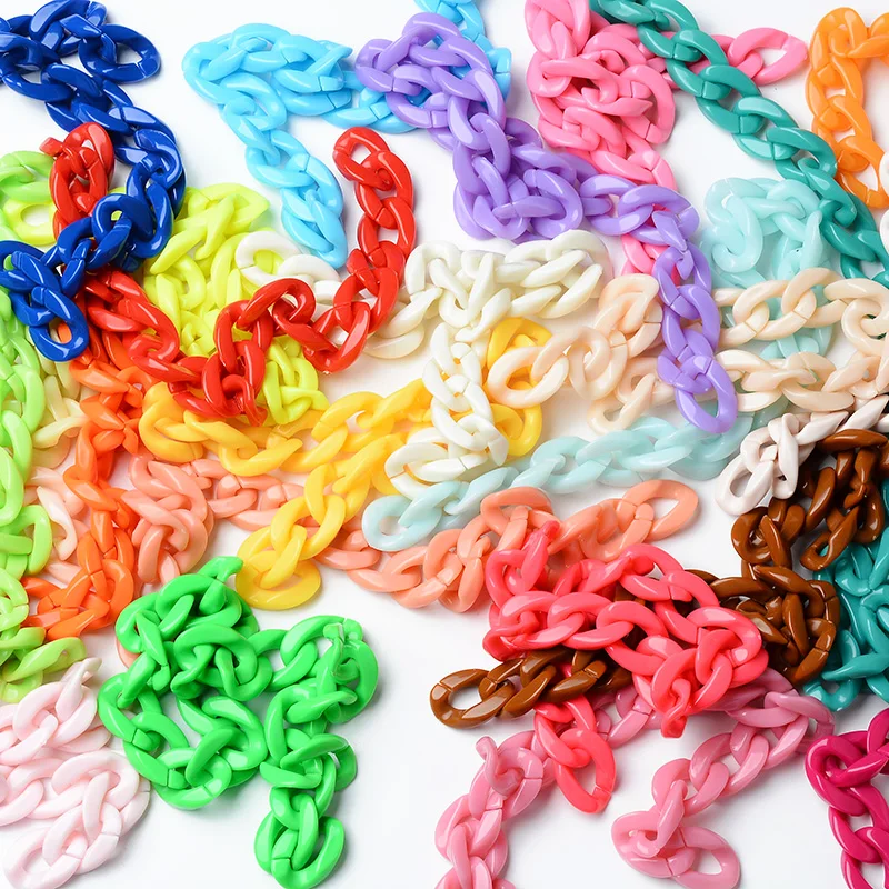 50PCS Candy 24 colori acrilico piatto Twist ovale anello aperto perline connettore catena a maglie per collana braccialetto che fa catena colorata