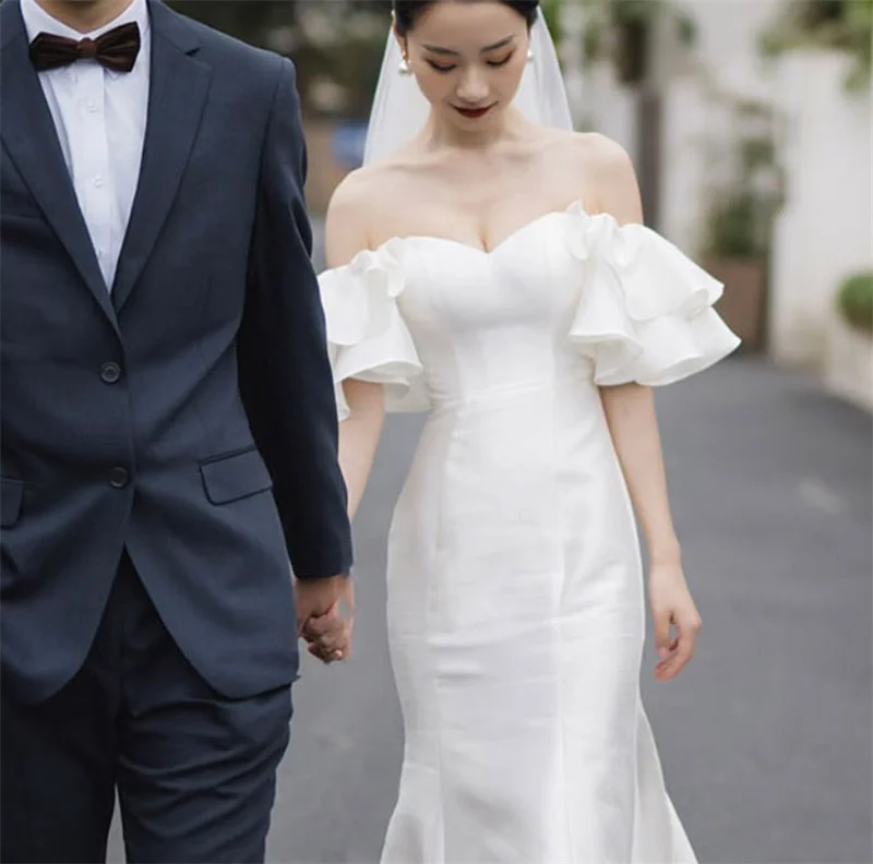 Fora do ombro estilo coreano trem varredura vestido de casamento do vintage elegante macio cetim bainha vestidos de noiva mairee casamento