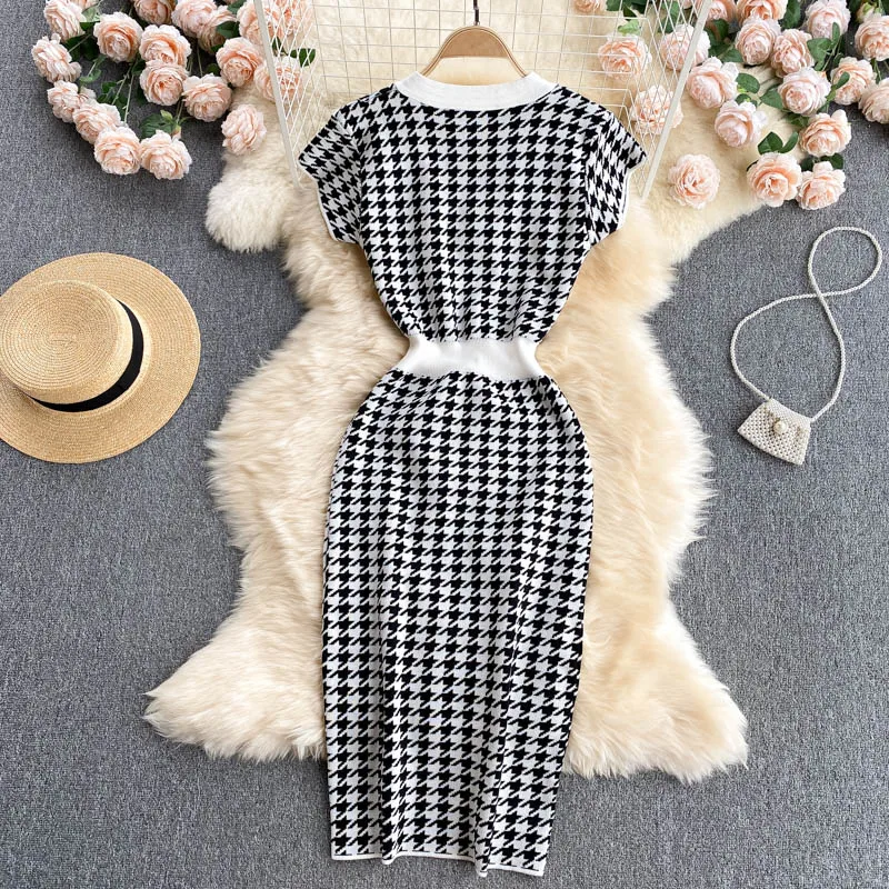 Pinkou Women Stylish Houndstooth Tweed Dress Short Sleeve Pockets Stretchy Slim Dresses V Neck Sheath Midi Vestidos QA52