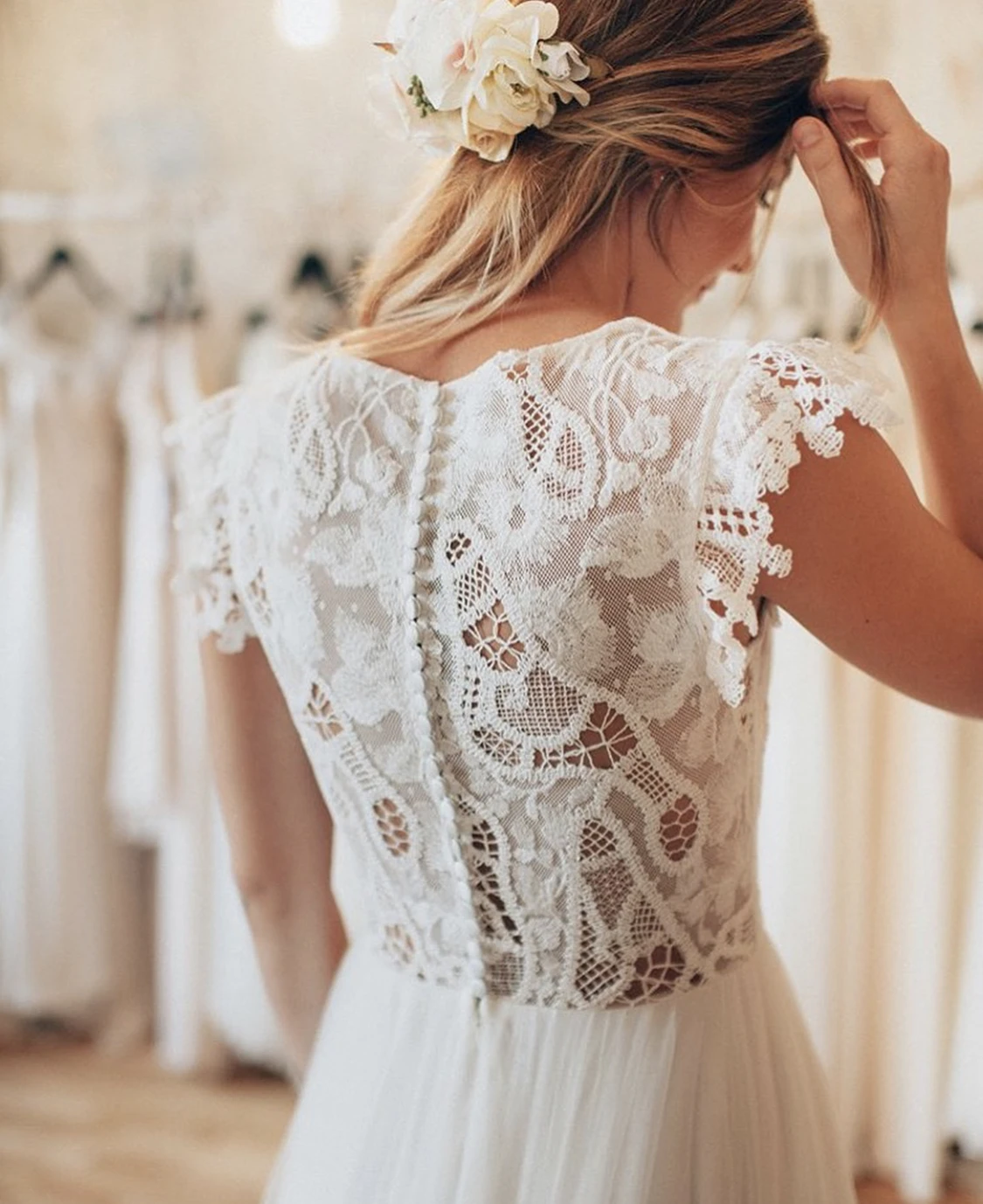 Vestido de casamento a linha o-pescoço boné manga rendas apliques lantejoulas botão tule andar comprimento trem varredura elegante vestido de noiva novo