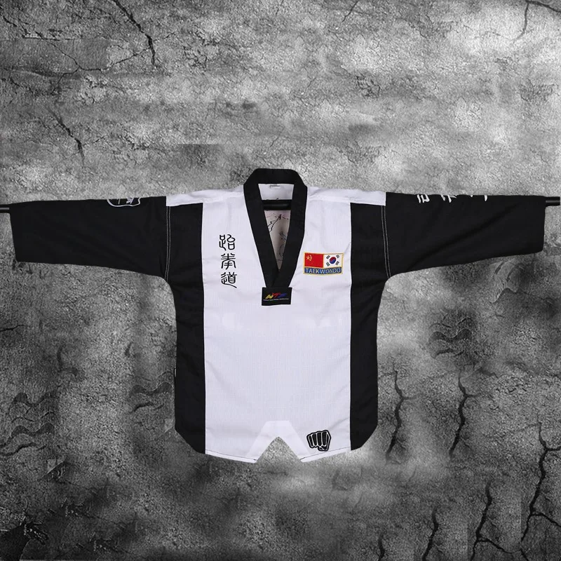 3 kolor Taekwondo Dobok V neck jednolity czarny kołnierzyk dorosłych dzieci nastolatki TKD Poomsae czerwony niebieski tae kwon do czarne ubrania WTF