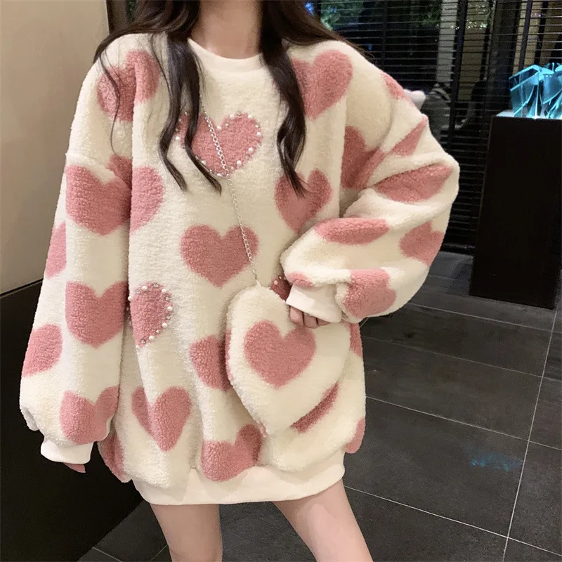 

2021 Autumn And Winter New Relaxed And Languid Breeze Imitation Lamb Wool And Cashmere Color Heart Nail Bead Sweater Package