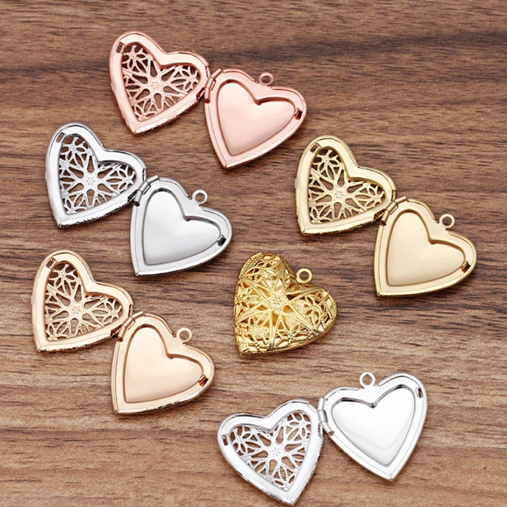 

30pcs/Lot Hollow Heart Photo Frame Locket Charms Vintage Copper Frame Pendants for Jewelry Making Gifts