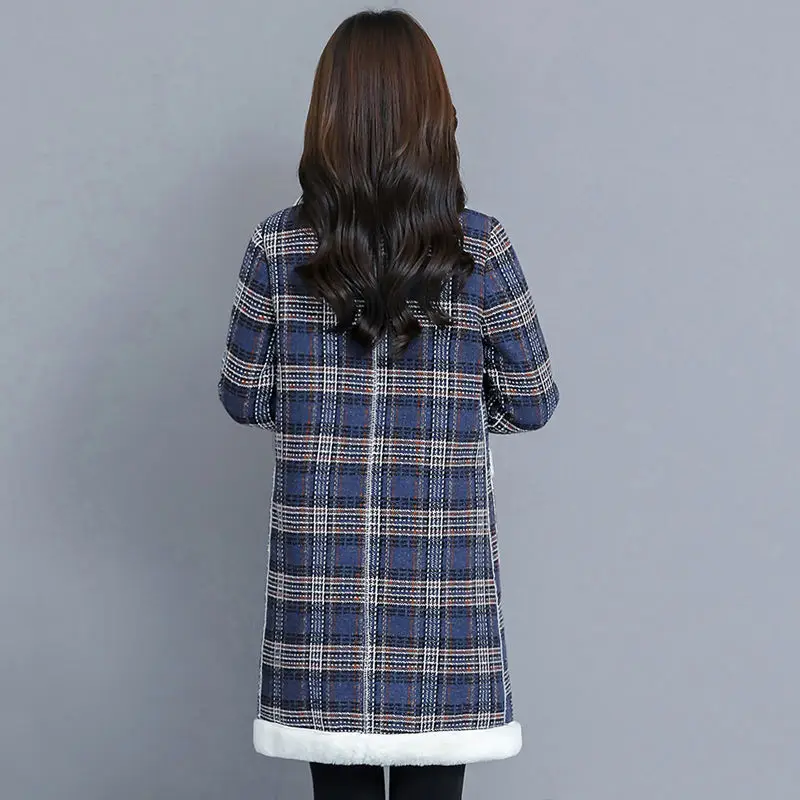 Women Add Cashmere Woolen Coat Ｎew Female Autumn Winter Wool Jacket  Mom Thick Warm Overcoat Loose Fashion Woolen Coats C669