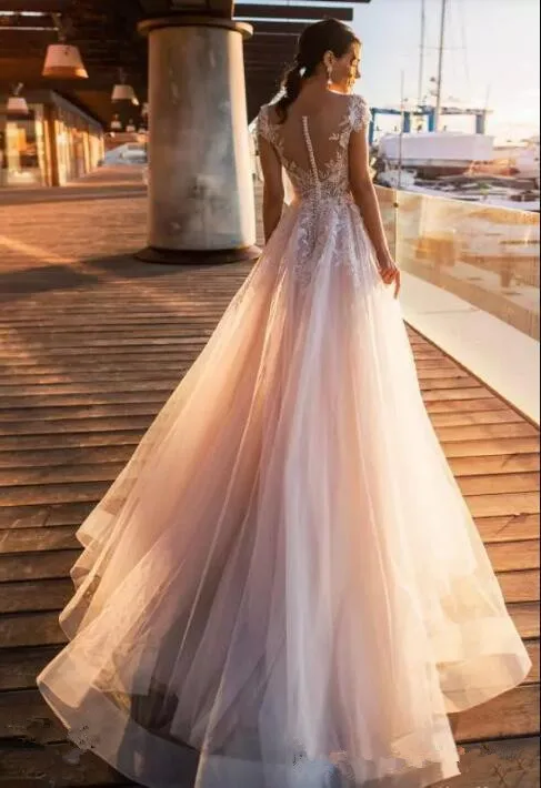 Vestidos de novia acampanados, manga corta, cuello transparente, ilusión, botón en la espalda, Apliques de encaje, vestidos de novia, vestido de boda de playa 2020