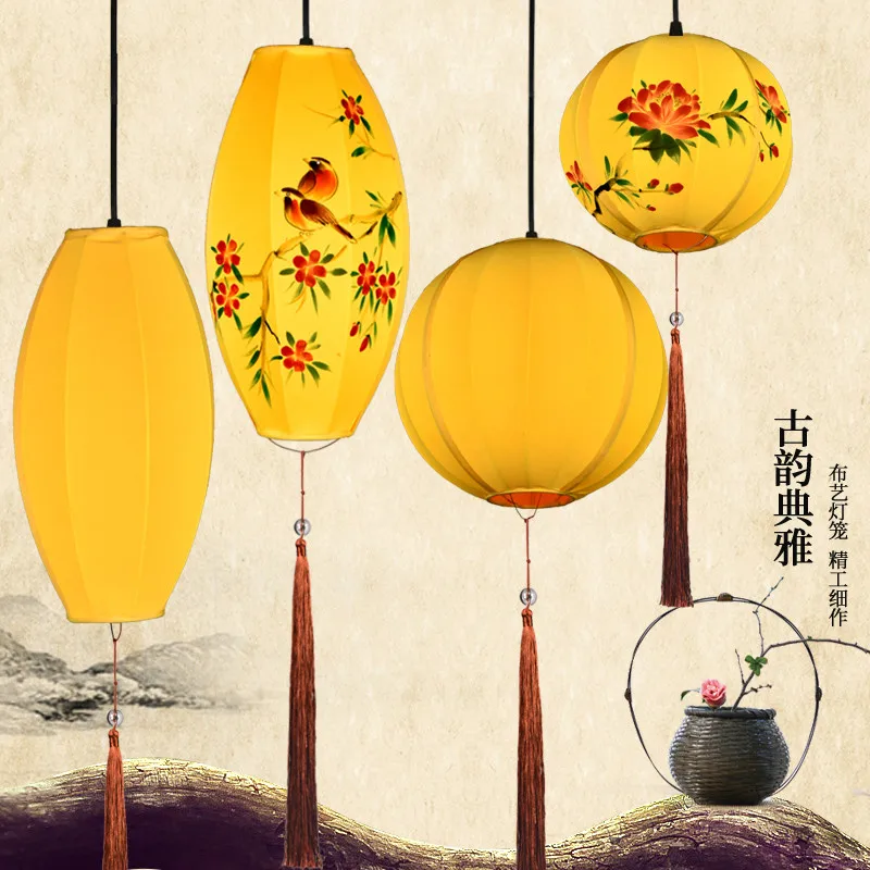 

Chinese Style Lantern Hanging Lamp Fabric Hand-Painted Chinese Style Long round Restaurant Decoration Custom Lantern