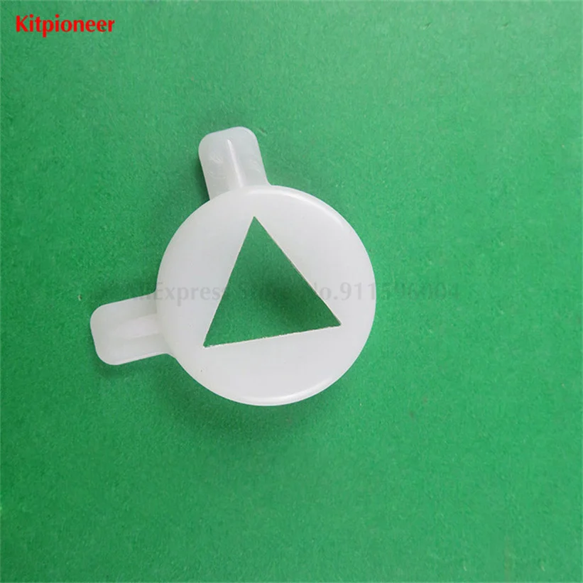 1Pcs รูปสามเหลี่ยมฝาปิด Ice Cream Machine 29มม.เส้นผ่านศูนย์กลางภายในการสร้างแบบจำลองสำหรับไอศกรีมหัวฉีด