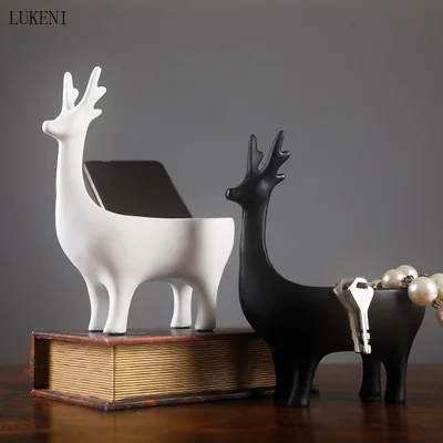 Simple and Modern Creative Resin Crafts Storage Deer Decorations Home Wine Cabinet Porch Decoration Shoe Cabinet Key Storage